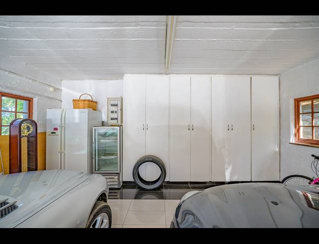 5 BEDROOM HOUSE FOR SALE IN WESTVILLE